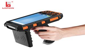 WiFi Jarak Jauh Bluetooth 860-960mhz Pembaca Pegang Tangan RFID Pembaca Android