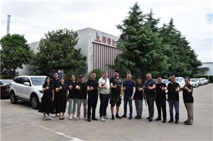 Second Time For Overseas Clients To Visit Laipson