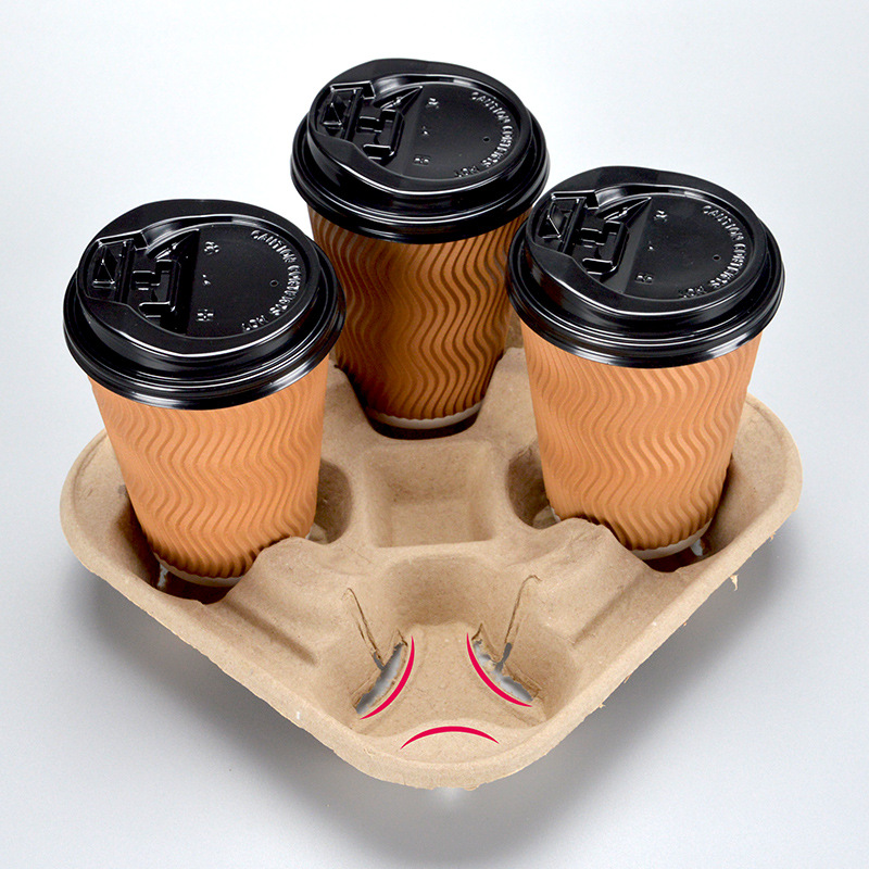 2 أكواب و 4 أكواب ورقية يمكن التخلص منها من لب الورق وحامل فنجان القهوة