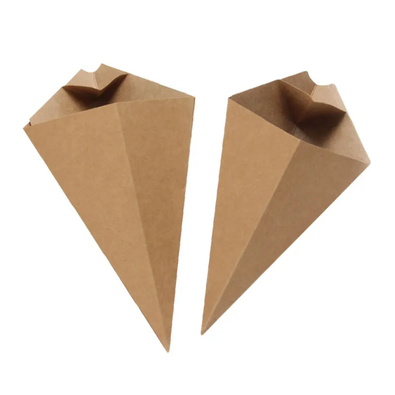 HeePACK Disposable Triangle Packing Paper Hot Food Container Bubble Waffle Holder Crepe Egg Waffle Holder Crepe Cone