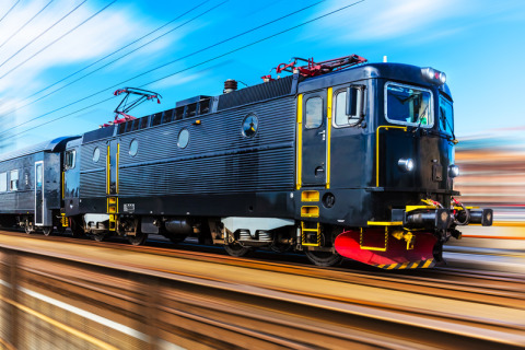 Top 5 Locomotive Onboard CCTV Solutions Companies