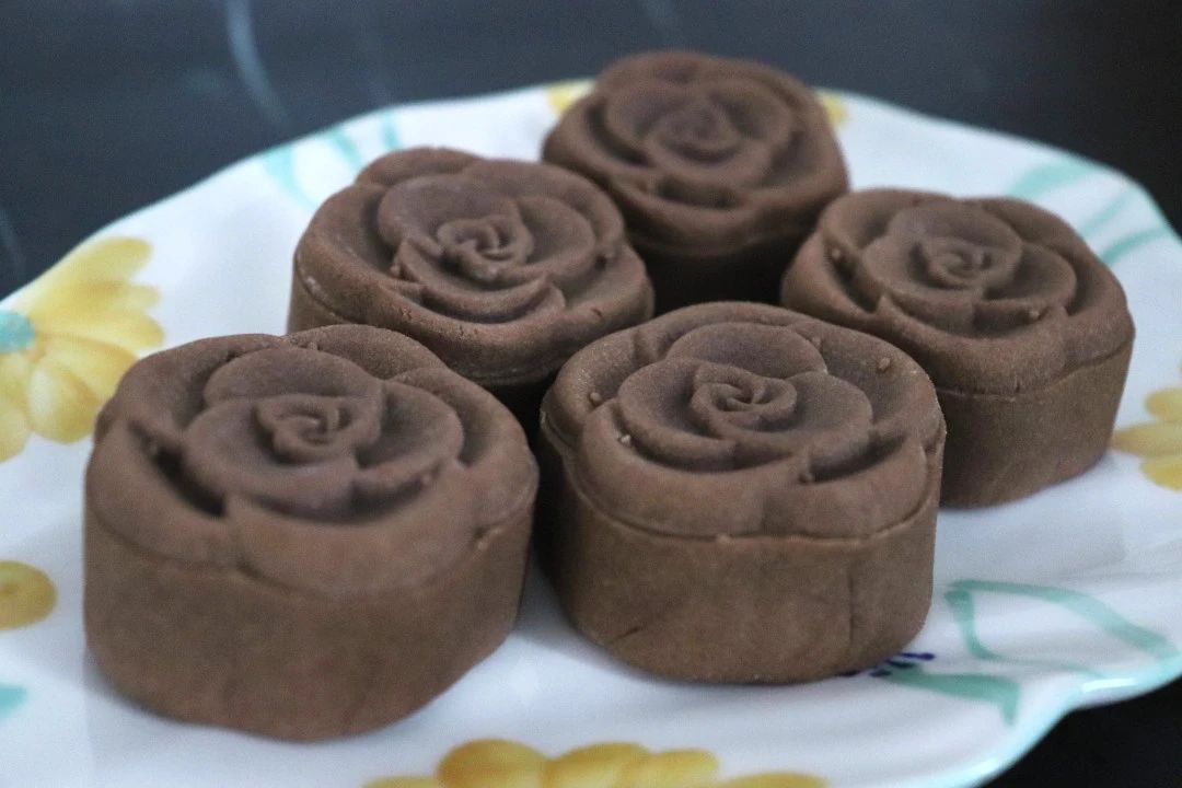 Mocha Mousse