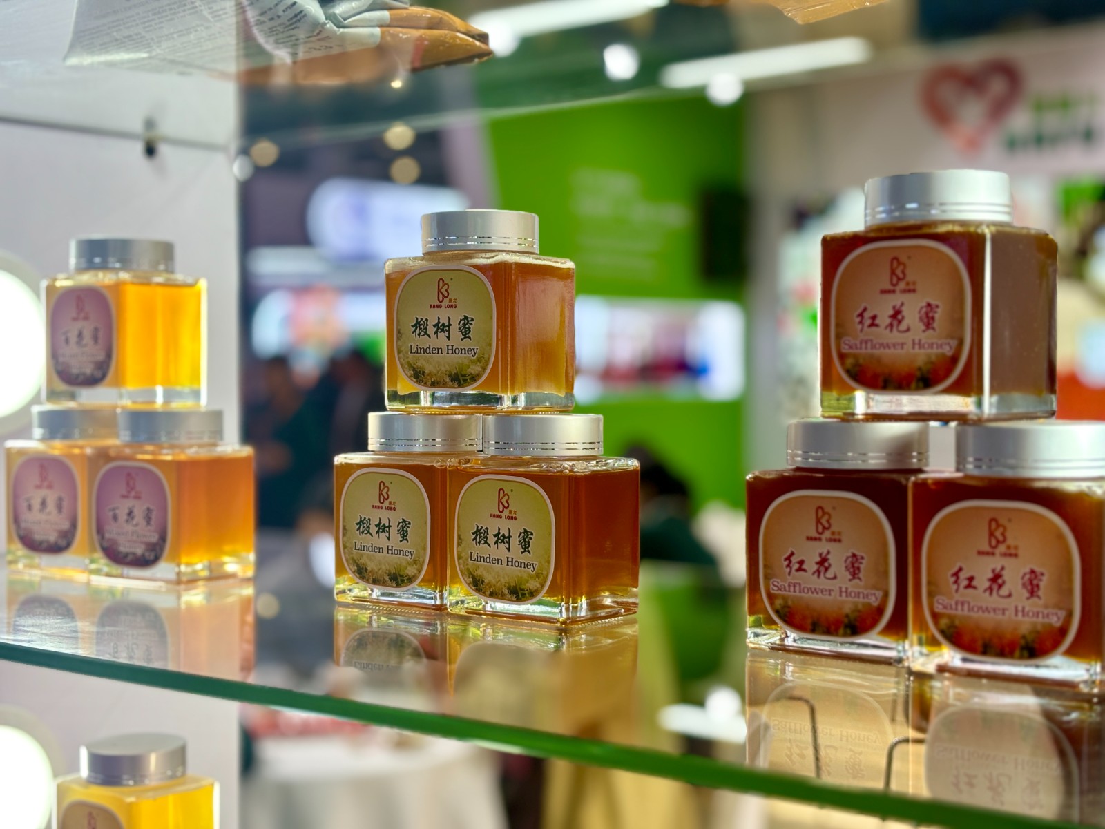 Natural Coloring Solutions