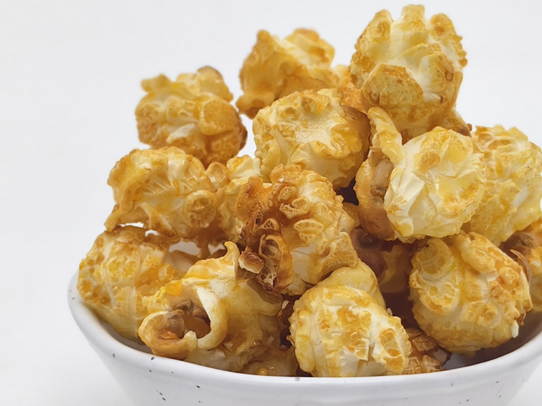 Natural yellow food coloring