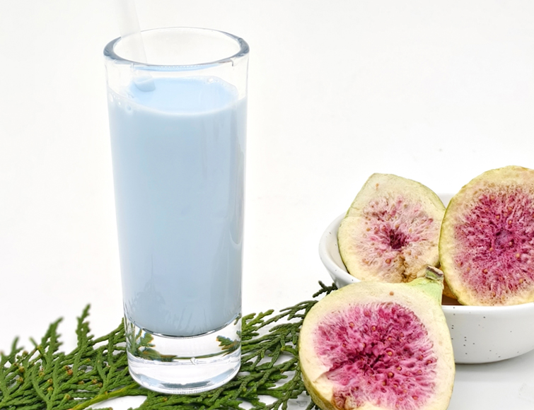 Natural blue food coloring