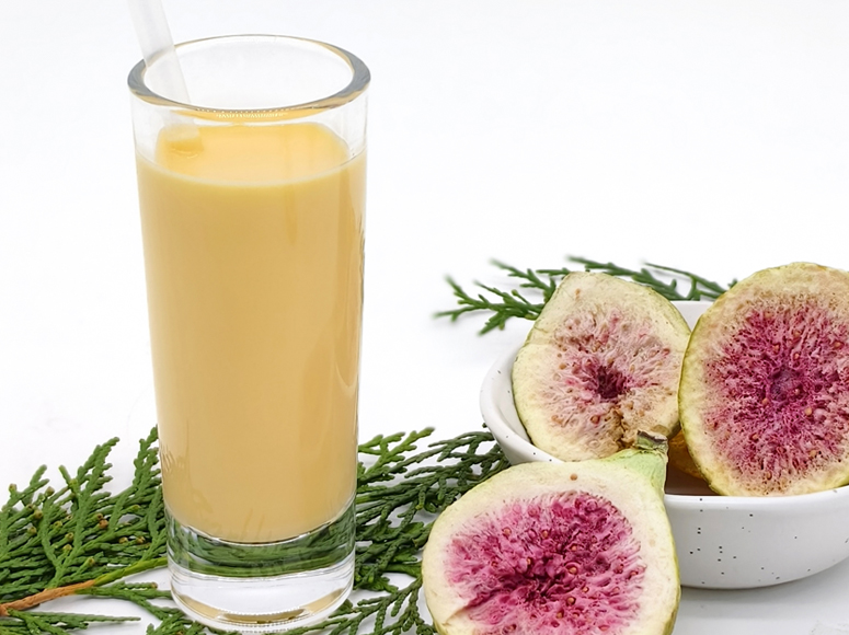 Natural yellow food coloring
