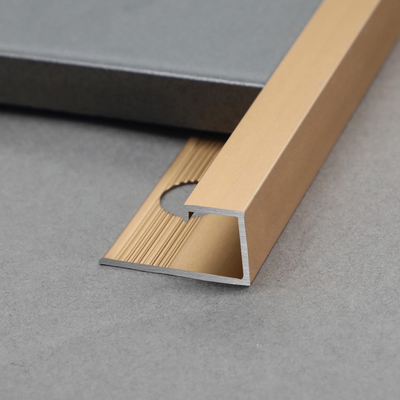 Aluminium Square Shape Matt Golden Or Chrom Metal Tile Trim AG Factory