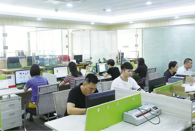 修改图片人物造型 (1).png