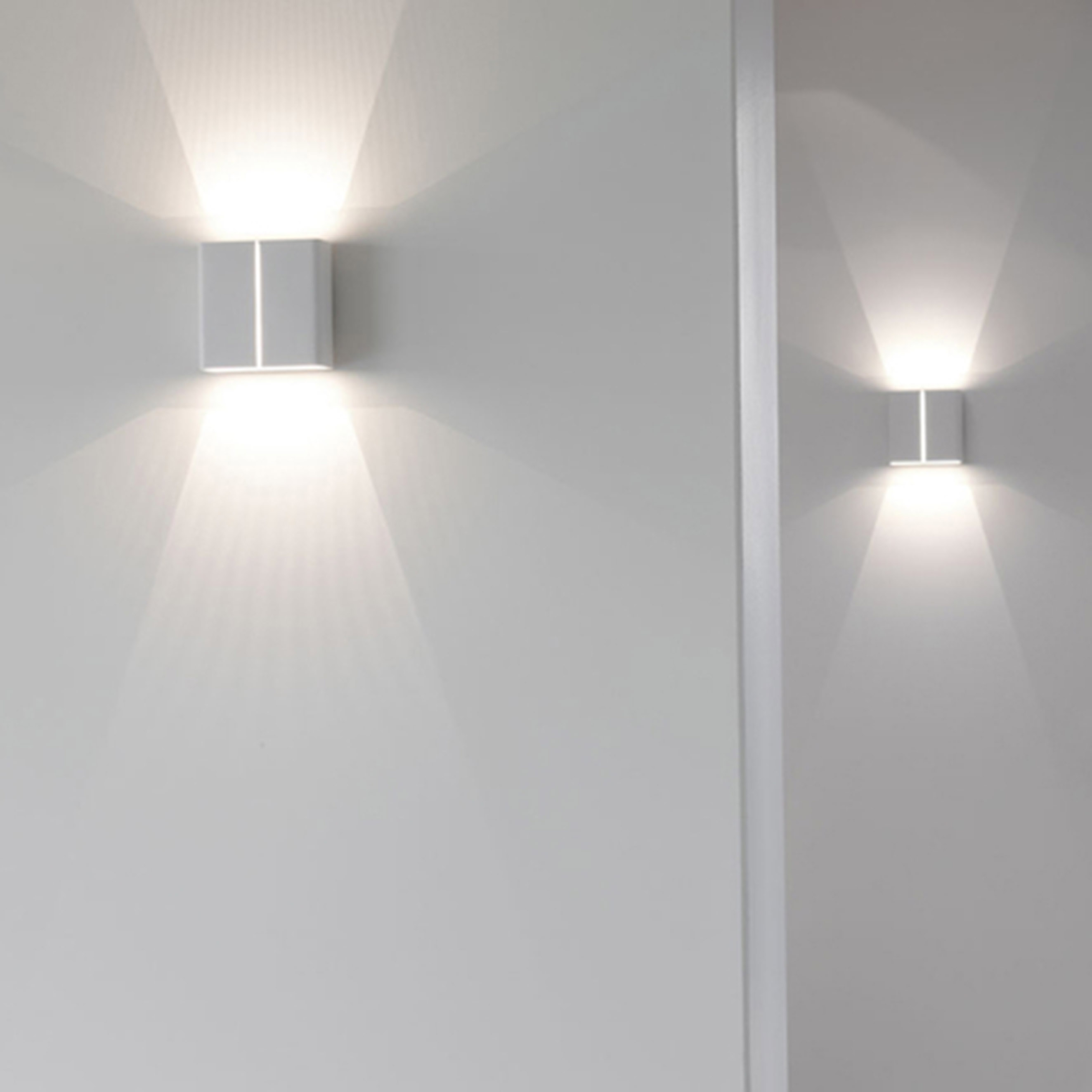 Modern Minimalist Wall Lamp