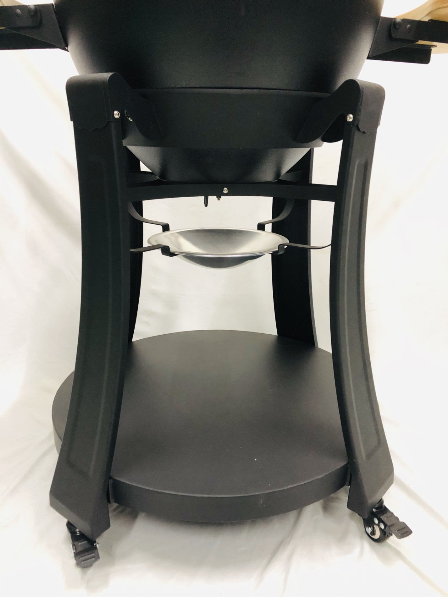 Customized Bbq Rotisserie 18 Inch Grill Kamado Wholesale Manufacturers