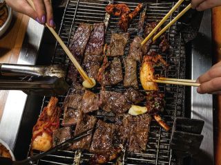 What are the types of grills?