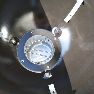 The perfect blend of classic design and superior performance-kettle grill