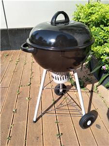 The perfect blend of classic design and superior performance-kettle grill