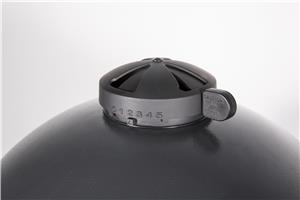 Inheriting the soul of the traditional earth stove with a thousand-year history, it is encased in a 