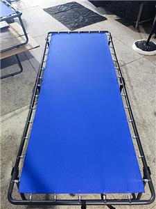 Nag-customize ng Bagong Giant Deluxe Folding Camp Bed