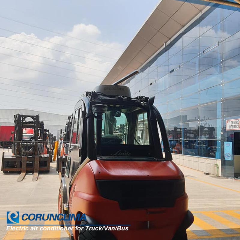 Forklift air conditioner