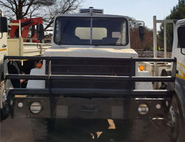 Roof mounted air conditioning units for trucks