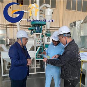 Approfondir la coopération : dîner table ronde entre étudiants internationaux et usines