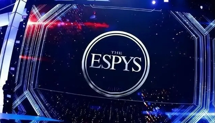 Yokic a reçu le prix ESPY du joueur NBA de l'année, battant Butler, Tatum, Embid