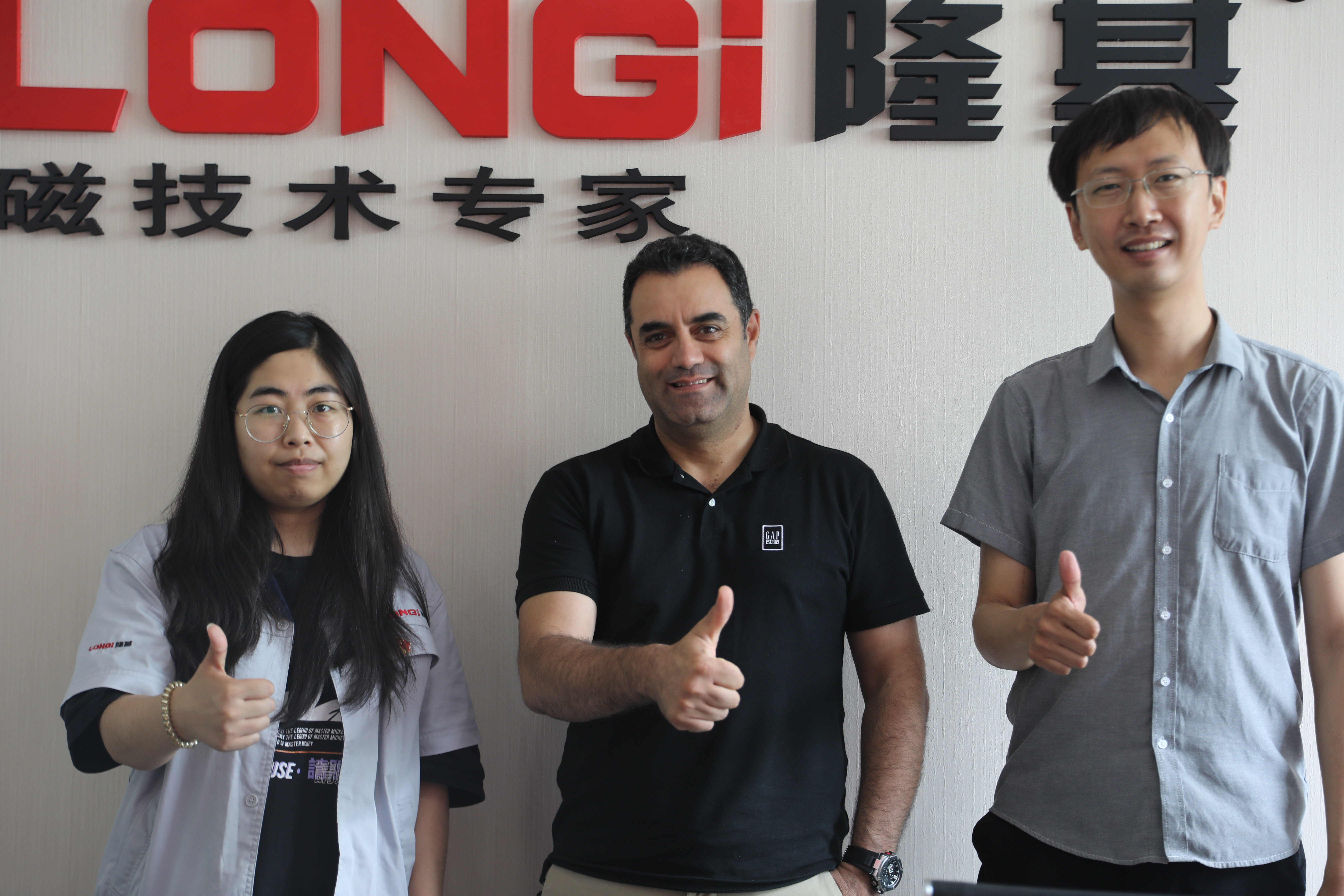 شرکت مگنت LONGi با مسئولیت محدود