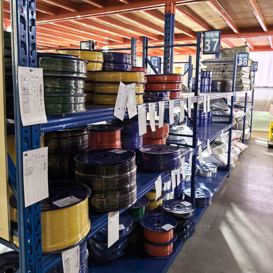 A corner of the warehouse10.jpg