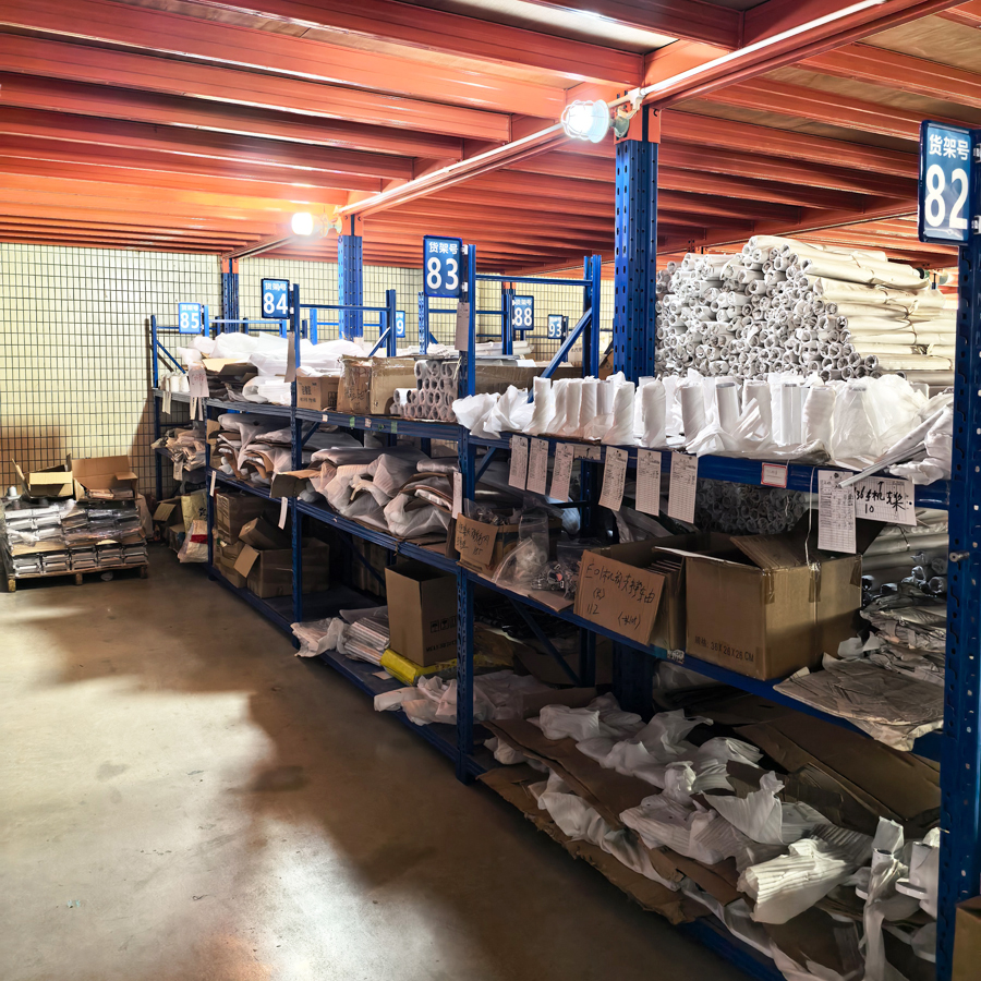 A corner of the warehouse11.jpg