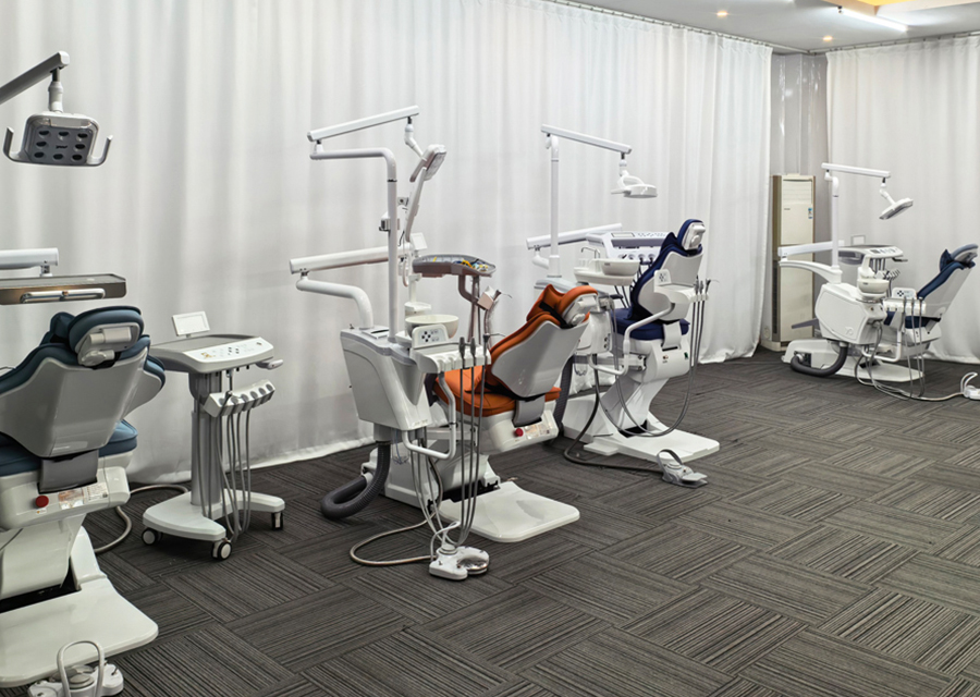 Company exhibition hall 拷贝.jpg