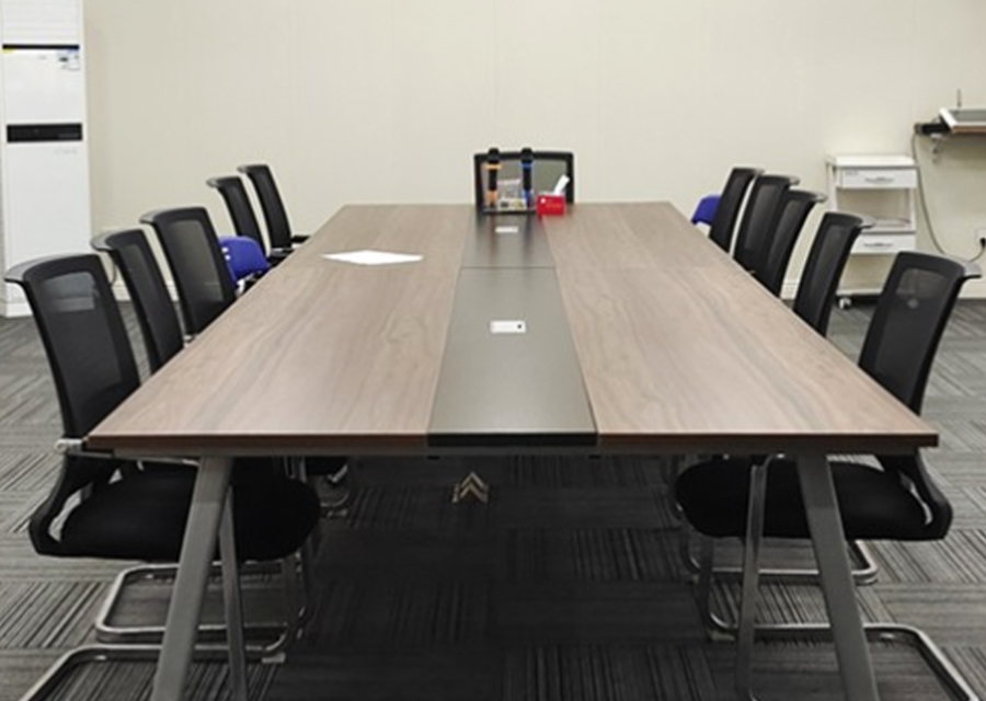 Company exhibition hall 拷贝.jpg