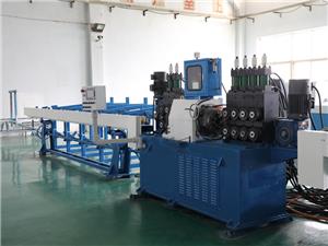 Semi-Auto Round Bar Peeling Machine