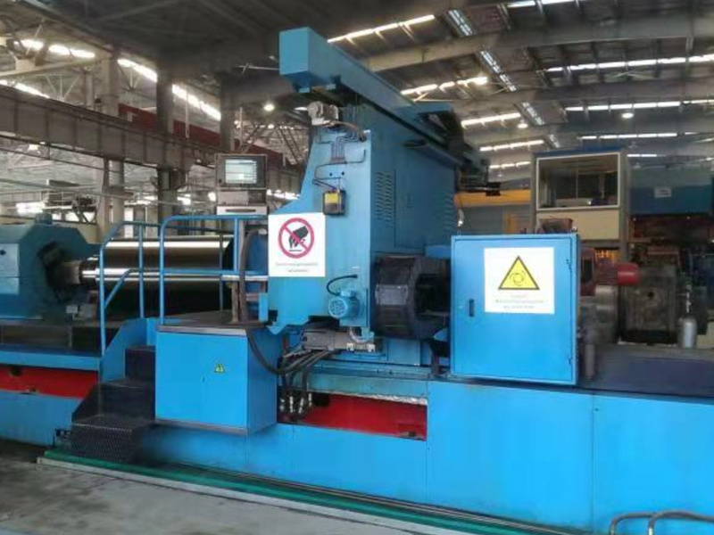 Heavy Industry CNC Roll Grinding Machine