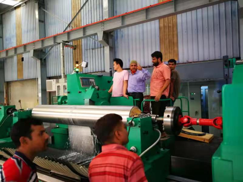 Dua Faktor Lagi Yang Mempengaruhi Kualiti Pengisaran Mesin Pengisar Roll CNC