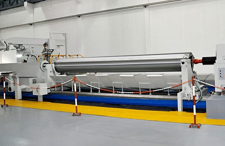 Light-duty CNC Roll Grinding Machine Factory