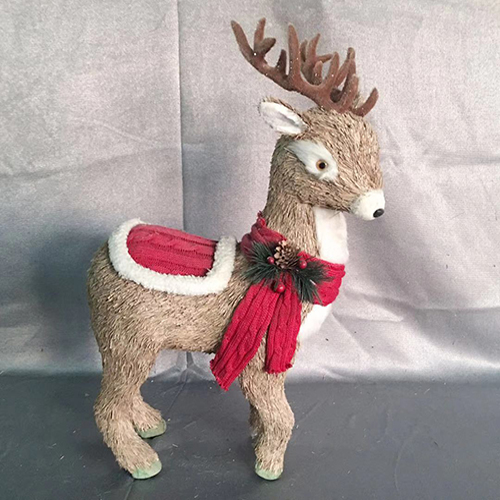 Natural Material Christmas Decoration Reindeer