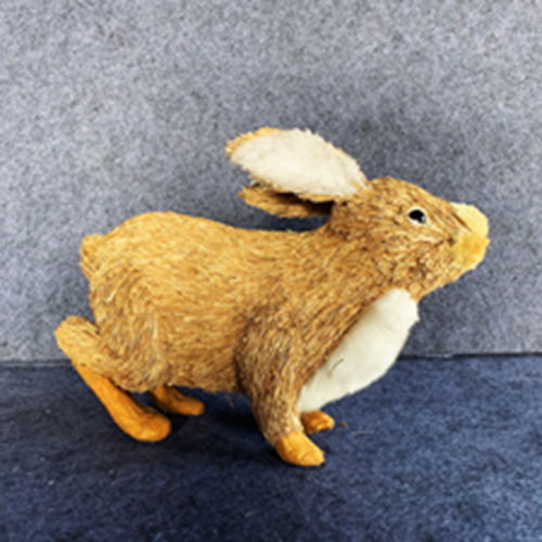 Lapin de Pâques en paille