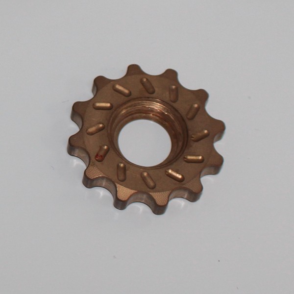 Kfz-Prototypen Kundenspezifische Metallteile CNC-gefräste Rennwagenteile CNC-Bearbeitungskomponenten Kupfergetriebe