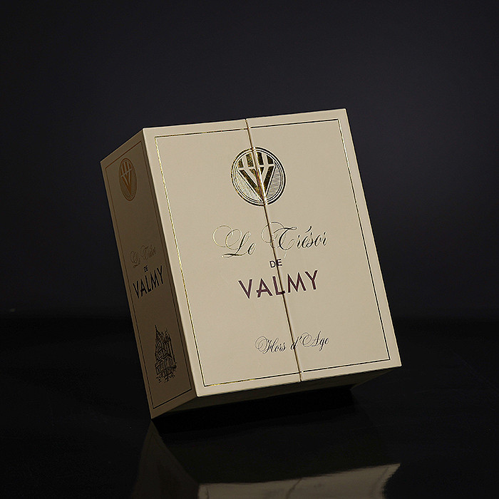 How To Customize A Suitable Wine Gift Box?