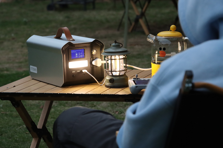 outdoor power supply