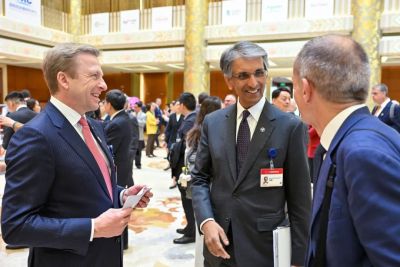 新たな機会に熱心なグローバル企業