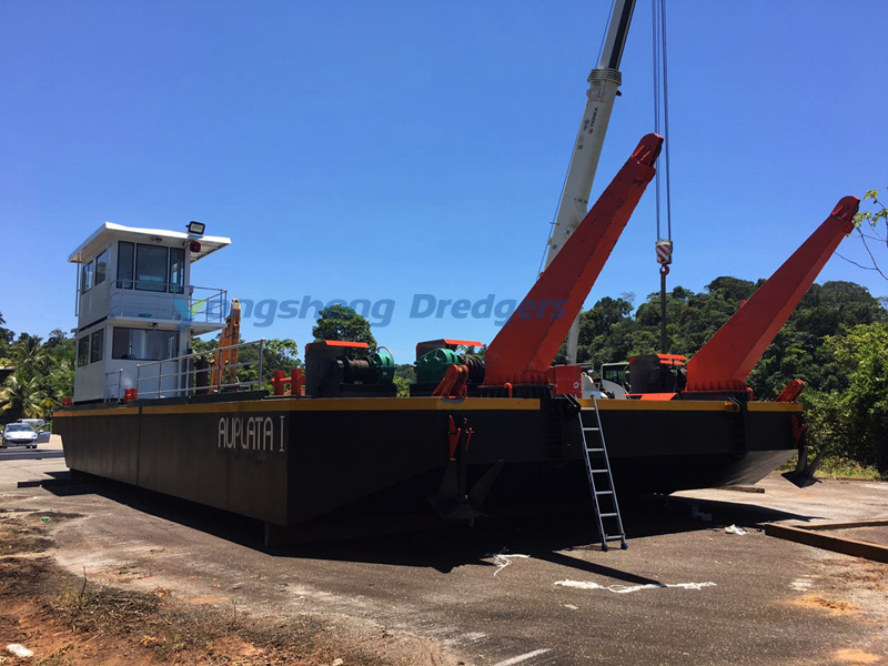 Installation Of Cargo Logistics Transport Deck Barge Completed