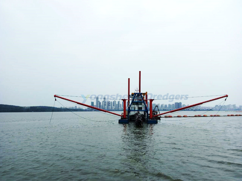 mud dredger