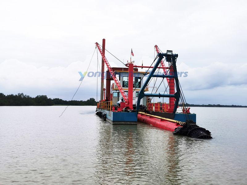 Cutter Suction Dredger and Sand Washing Platform Successfully Launched in Malaysia