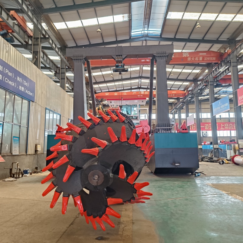 18 Inch Cutter Suction Dredger for dredging in the river or sea