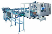 O embalador completo de fraldas para bebês servo