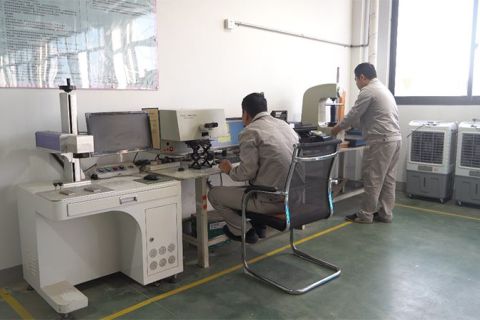 Is the Maintenance Cost of Sanitary Napkin Packaging Machines High? Cost-Saving Solutions for Factories