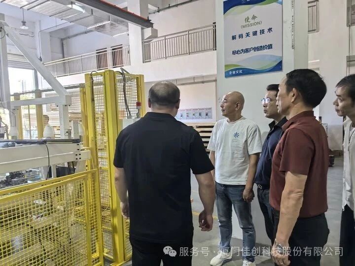 Diaper packaging machines