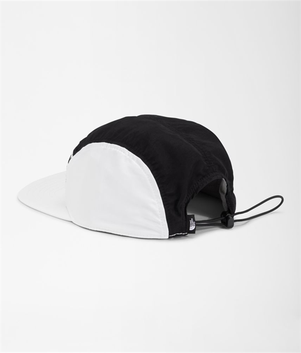 Fashion outdoor adjustable black and white color cap