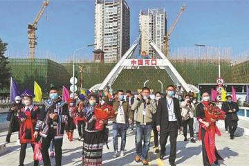 Rajat ylittävät maasatamat vilkastuivat jälleen rajoitusten poistuttua