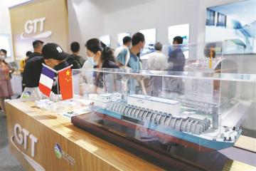 La Chine et la France prêtes à approfondir leurs relations commerciales