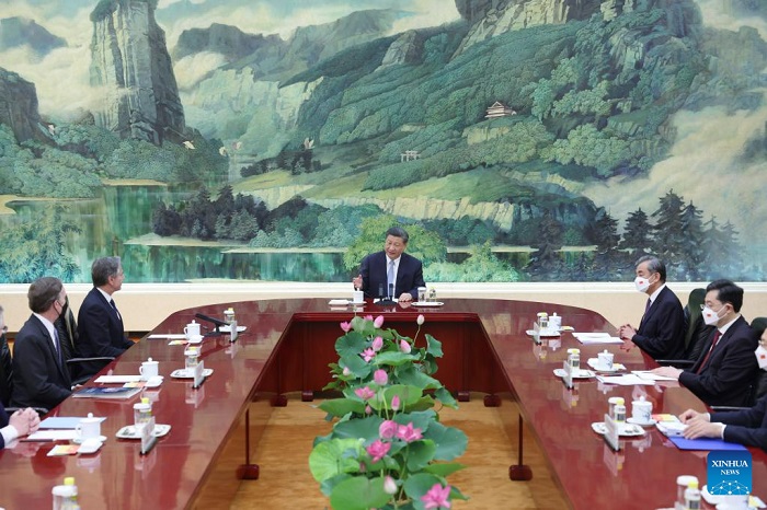 Xi meets Blinken in Beijing