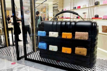 Праздничная романтика стимулирует продажи предметов роскоши